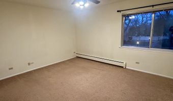 2407 S GOEBBERT Rd G202, Arlington Heights, IL 60005