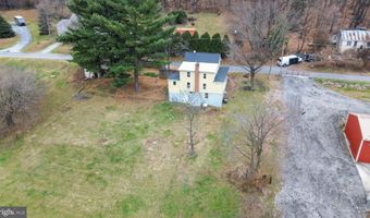 6004 CLEVELANDTOWN Rd, Boonsboro, MD 21713