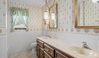 2307 Windsor Way, Bartlesville, OK 74006