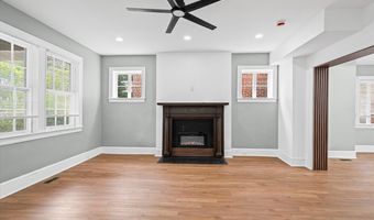 7 YORK Ct, Baltimore, MD 21218