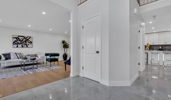 11 Orchid Ln, Barnegat, NJ 08005