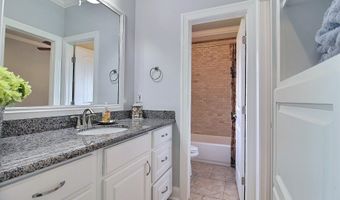 16012 Magnolia Trace Pkwy, Baton Rouge, LA 70817