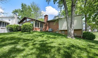 428 Melanie Meadows Ln, Ballwin, MO 63021