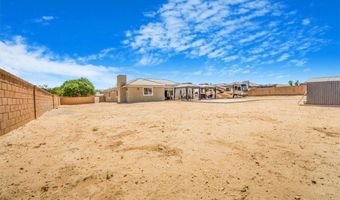17993 Mondamon Rd, Apple Valley, CA 92307