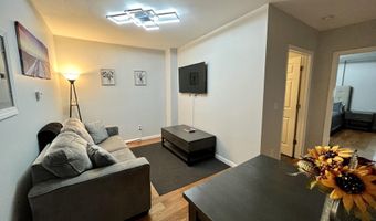 37 Maiden Ln 3B, Albany, NY 12207