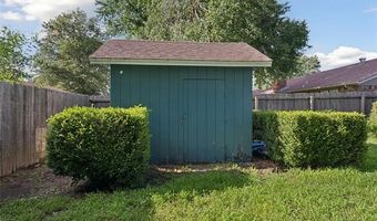 1809 East Dr, Bartlesville, OK 74006