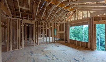 11 Staines Ln, Bella Vista, AR 72715