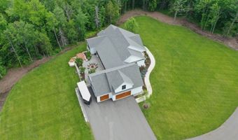 1366 Essex St, Bangor, ME 04401