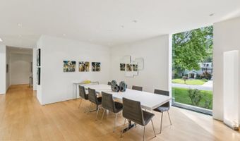 7405 HELMSDALE Rd, Bethesda, MD 20817