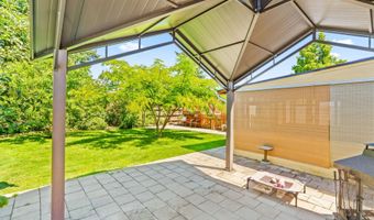 245 S 44TH St, Springfield, OR 97478