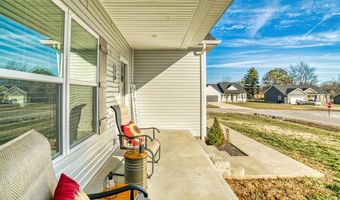 120 Virginia Dr, Auburn, KY 42206