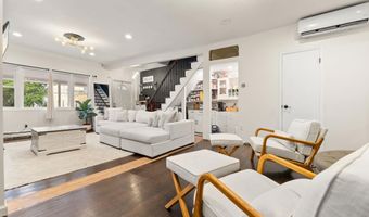 26 E 49TH St, Bayonne, NJ 07002