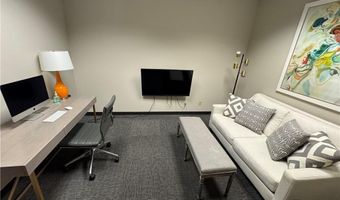 206 SW 8th St 112, Bentonville, AR 72712
