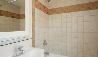 5135 MASSACHUSETTS Ave, Bethesda, MD 20816