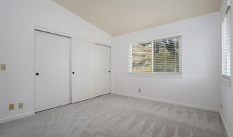 3950 Murray Hill Rd, La Mesa, CA 91941