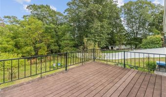 73 Grandview Dr, Cumberland, RI 02864