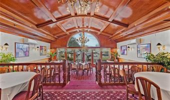 383 Metacom Ave, Bristol, RI 02809