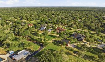 1009 Bluebonnet Ln, Adkins, TX 78101