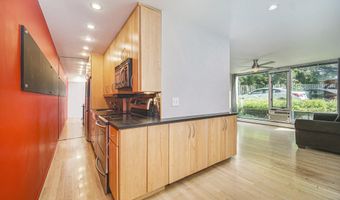 1531 Packard St #6, Ann Arbor, MI 48104