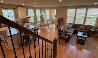 580 N Highlander Way, Addison, IL 60101