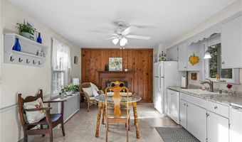 3 Harris Ave, Johnston, RI 02919