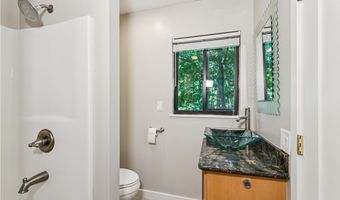 145 Center Grange Rd, Aliquippa, PA 15001