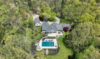 266 Pettis Ave NE, Ada, MI 49301