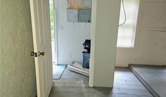 1 Side Hill St, Hopkinton, RI 02832