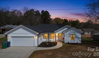 1112 Wiscassett St, Albemarle, NC 28001