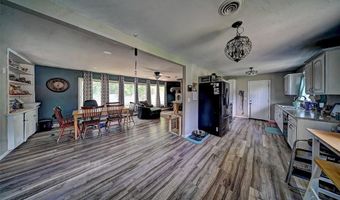 505 S Oak St, Anamosa, IA 52205