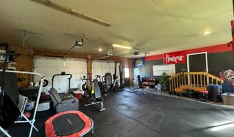 1008 S 10th Ave, Britton, SD 57430