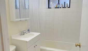 1039 Commonwealth Ave 27, Boston, MA 02215