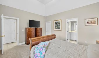 4 Hollyhock Knoll Ct 4, Bourne, MA 02532