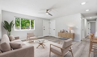 1035 6th St, Berthoud, CO 80513