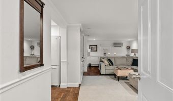 16 Shields St 2, Newport, RI 02840