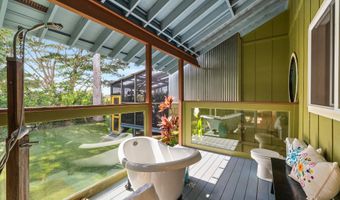 690 E Kuiaha Rd, Haiku, HI 96708
