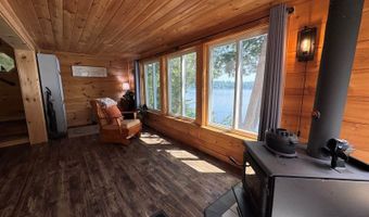 12 Beech Ridge Dr, Abbot, ME 04406