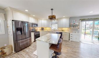 110 Hawthorne St W, Albert Lea, MN 56007