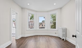 31 Bertha St, Albany, NY 12209