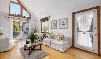 71 Willow Rd, Charlestown, RI 02813