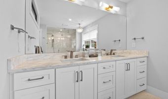 4724 CROSS St, Philadelphia, PA 19128