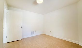 10240 ARIZONA Cir 33, Bethesda, MD 20817