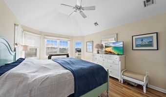 329 ESSEX Ave, Beach Haven, NJ 08008