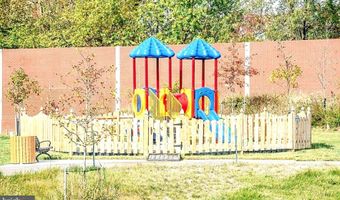 12710 RUSTIC ROCK Ln, Beltsville, MD 20705