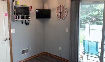 15929 Flotilla Trl 266, Apple Valley, MN 55124