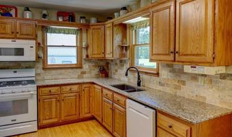 654 115th St, Amery, WI 54001
