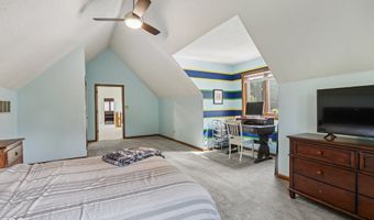 11120 Saint Charles Pl, Carmel, IN 46033
