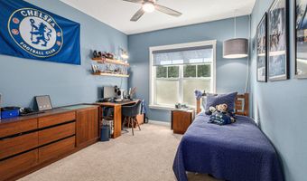 6217 S Trailwoods Dr, Ann Arbor, MI 48103