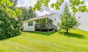 118 Kensington Ct, Aurora, OH 44202