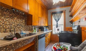 3889 Mendon Rd, Cumberland, RI 02864